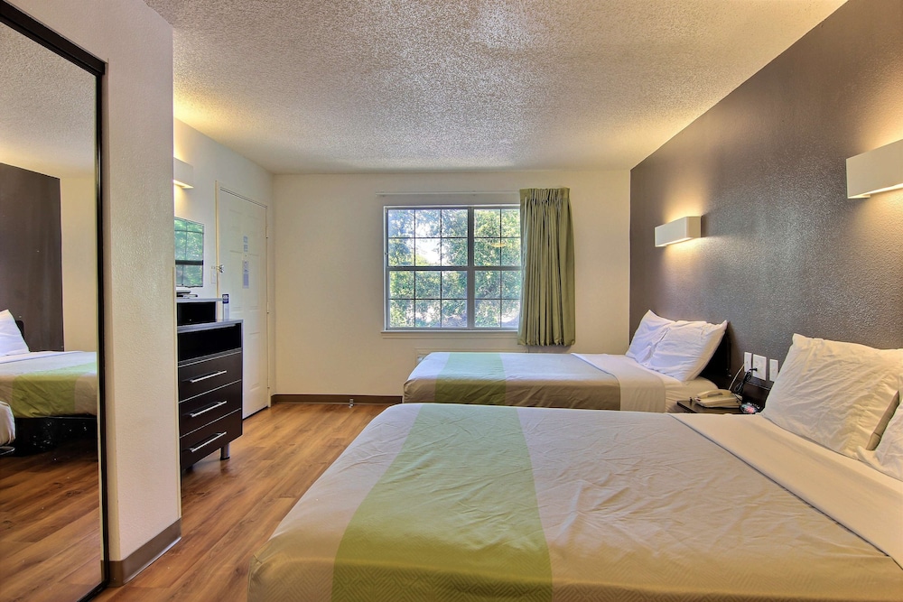 Studio 6 Extended Stay - Austin, TX - Northwest 14/49