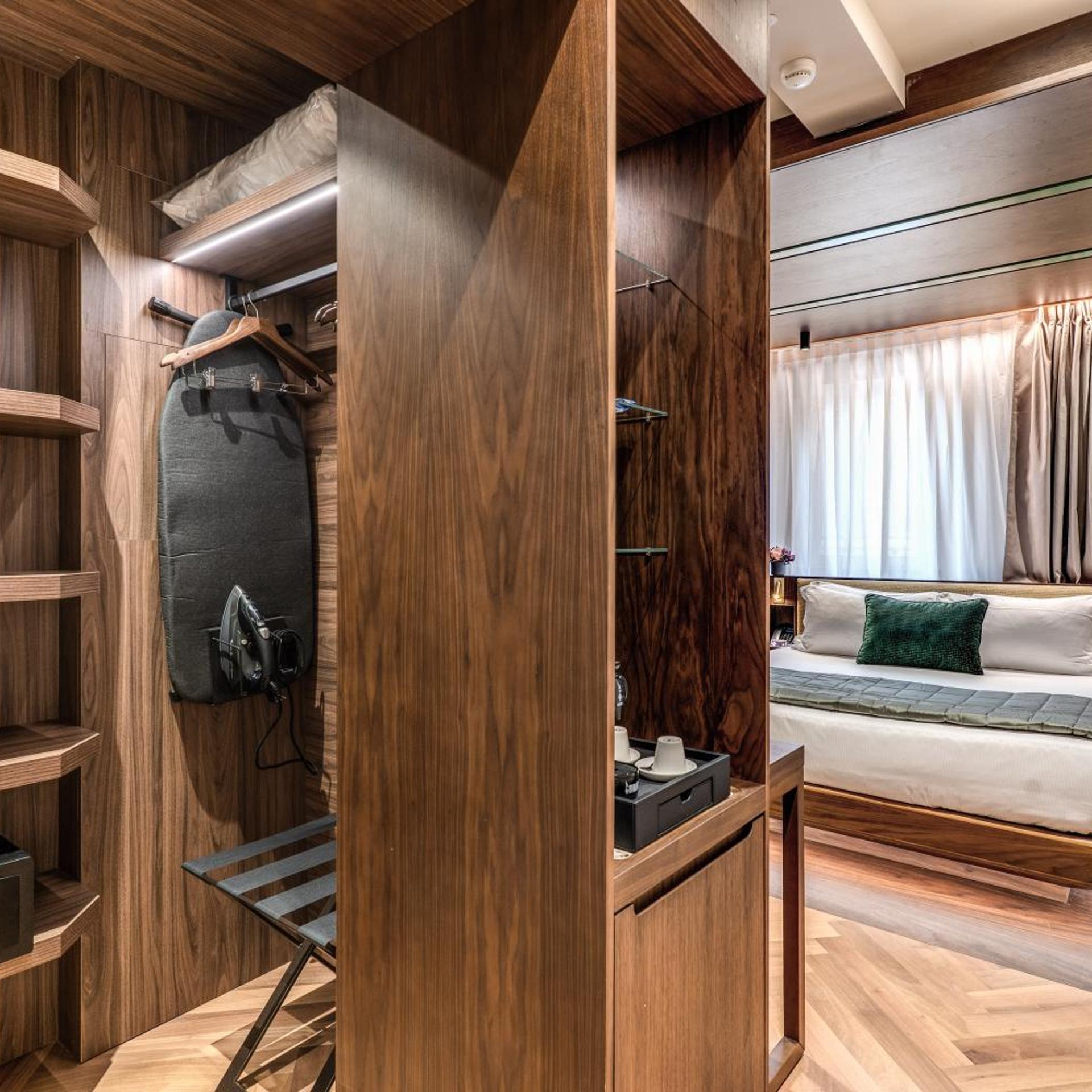 THE STEPS Hotel by Eitch Collection 27/50