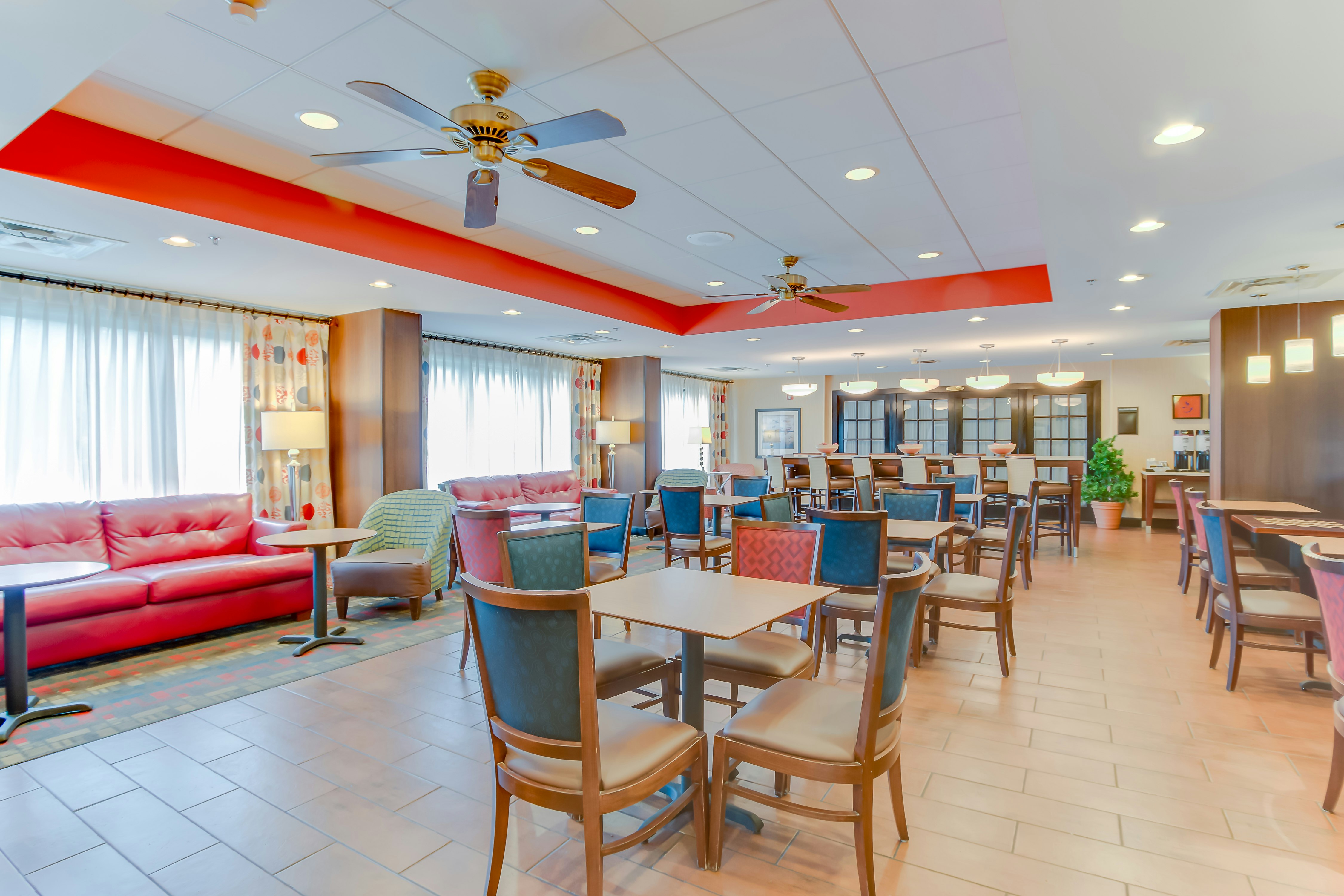 Hampton Inn Bellevue / Nashville-I-40 West 31/40