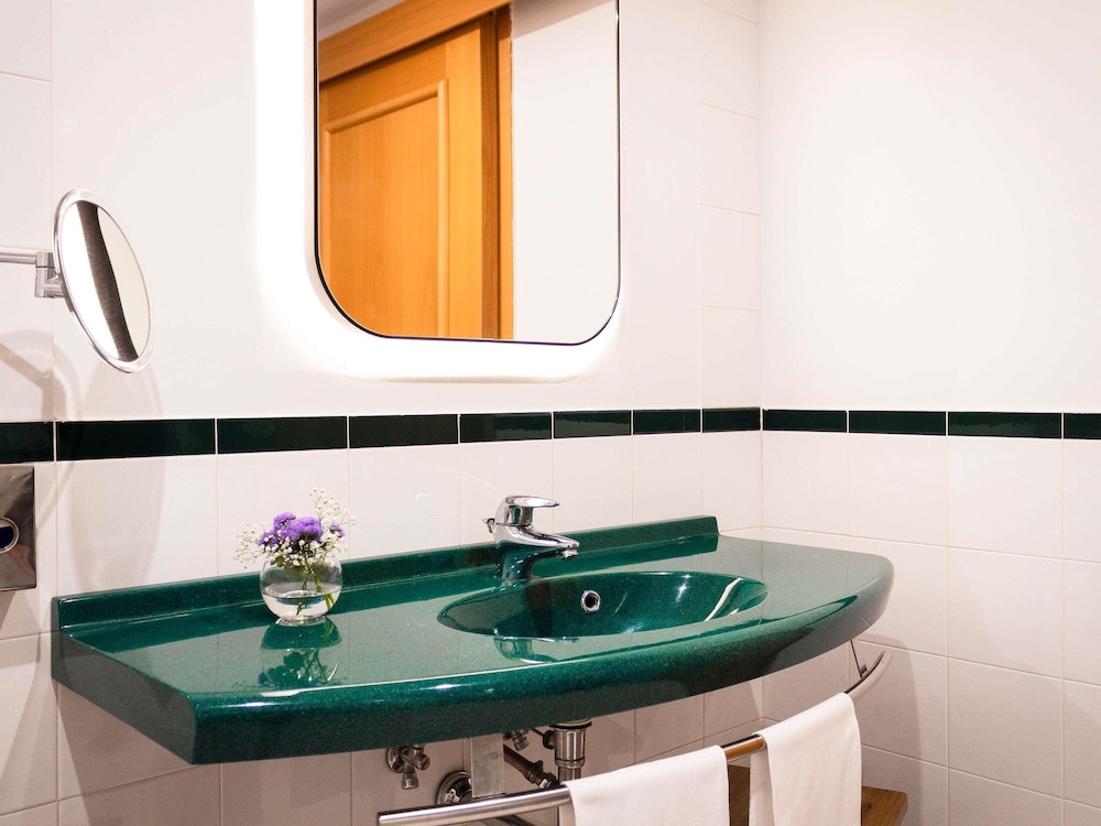Hotel Mercure Roma Corso Trieste 42/78