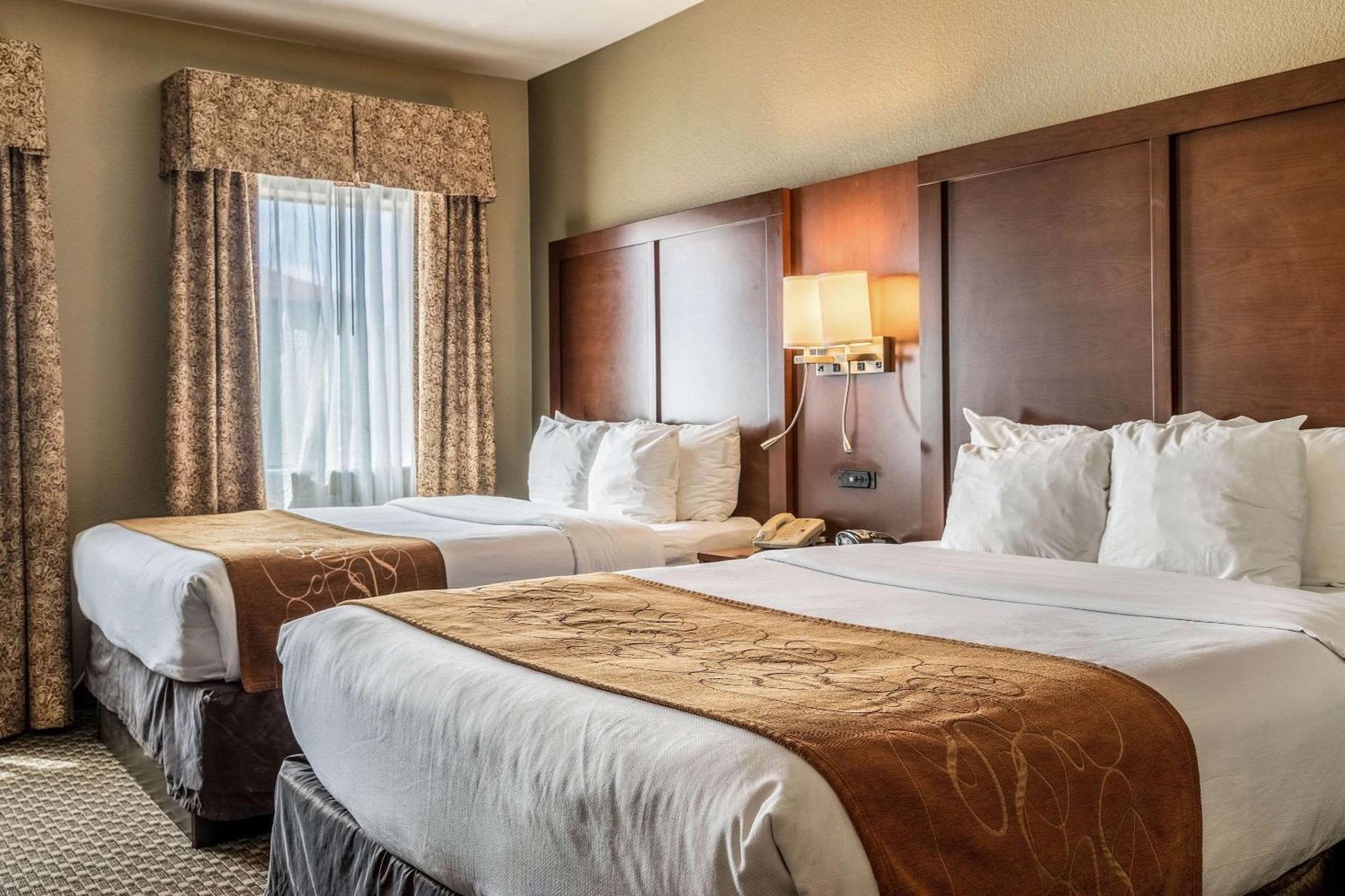 Room, 2 Queen Beds