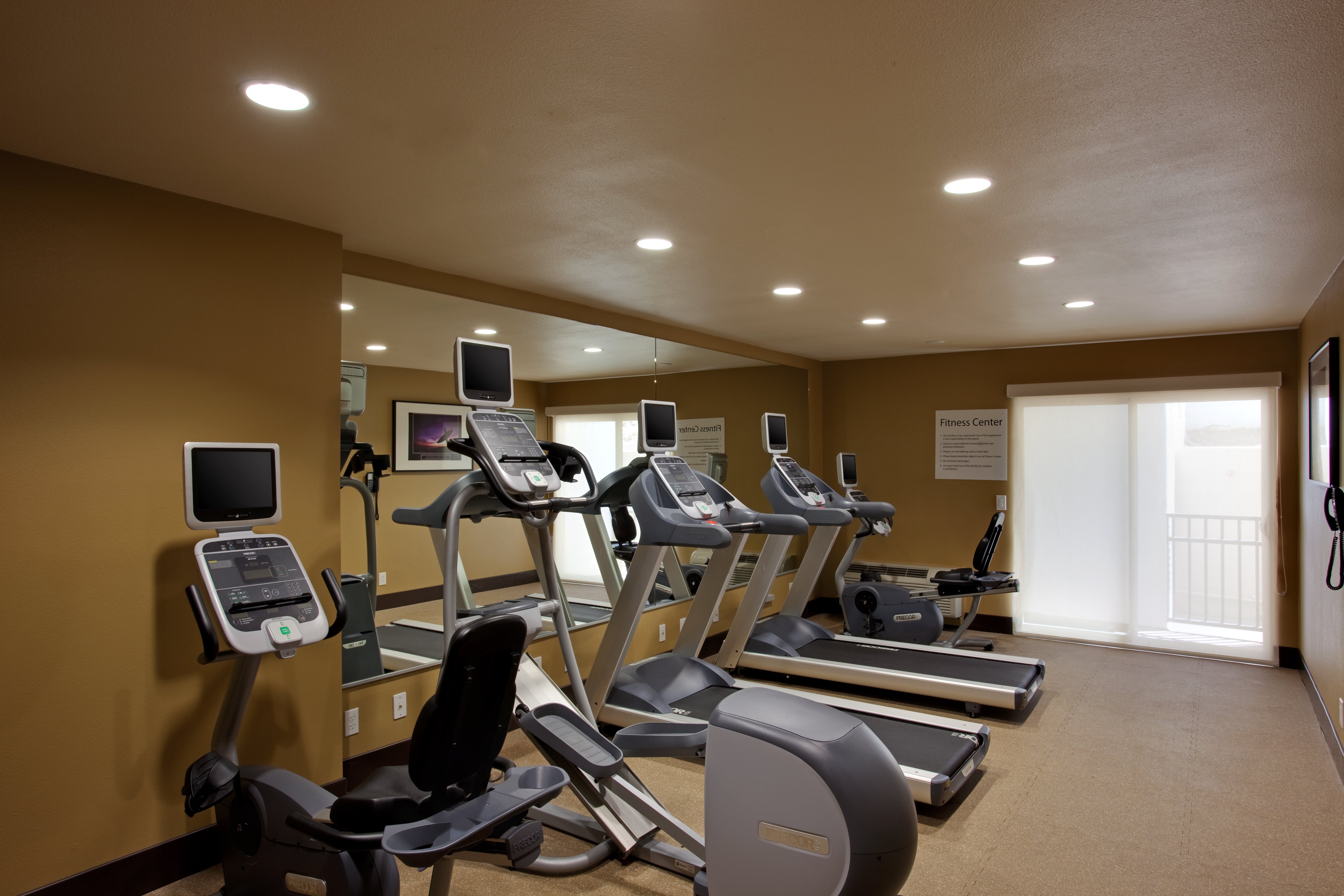 Holiday Inn Express San Clemente N – Beach Area 44/60