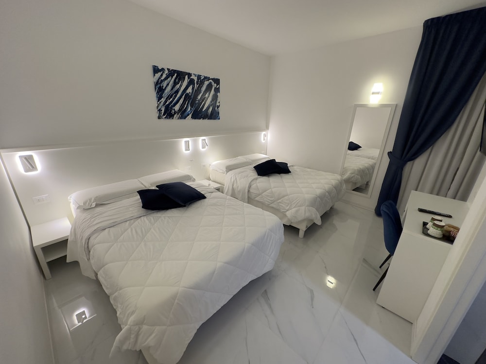 Hotel Smart Cruise 3/20