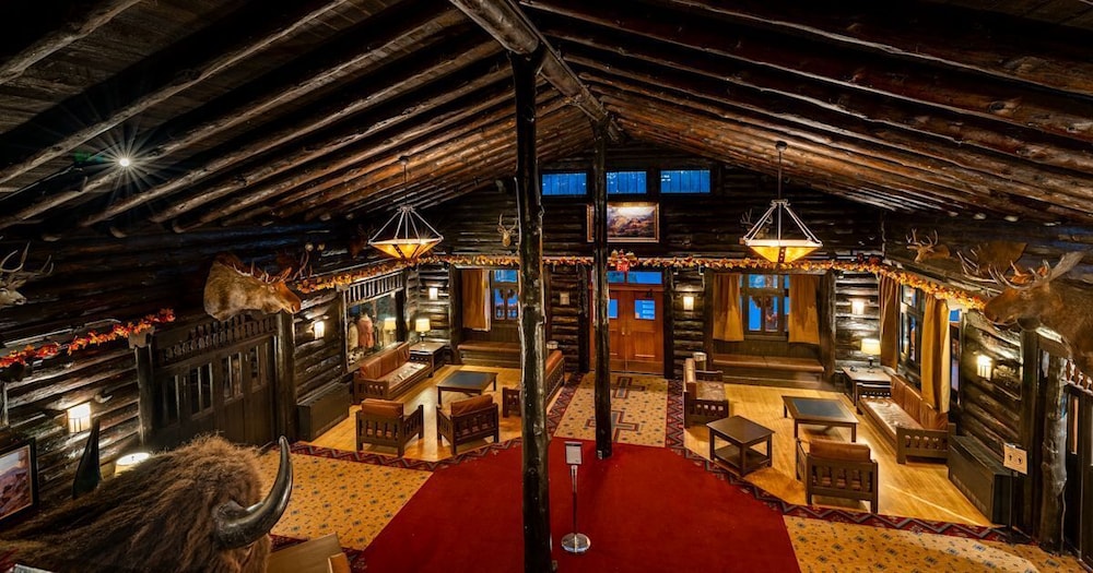 El Tovar Hotel 25/33
