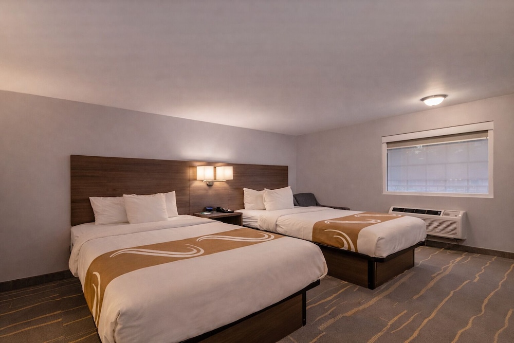 Quality Inn Kodak Sevierville 25/69