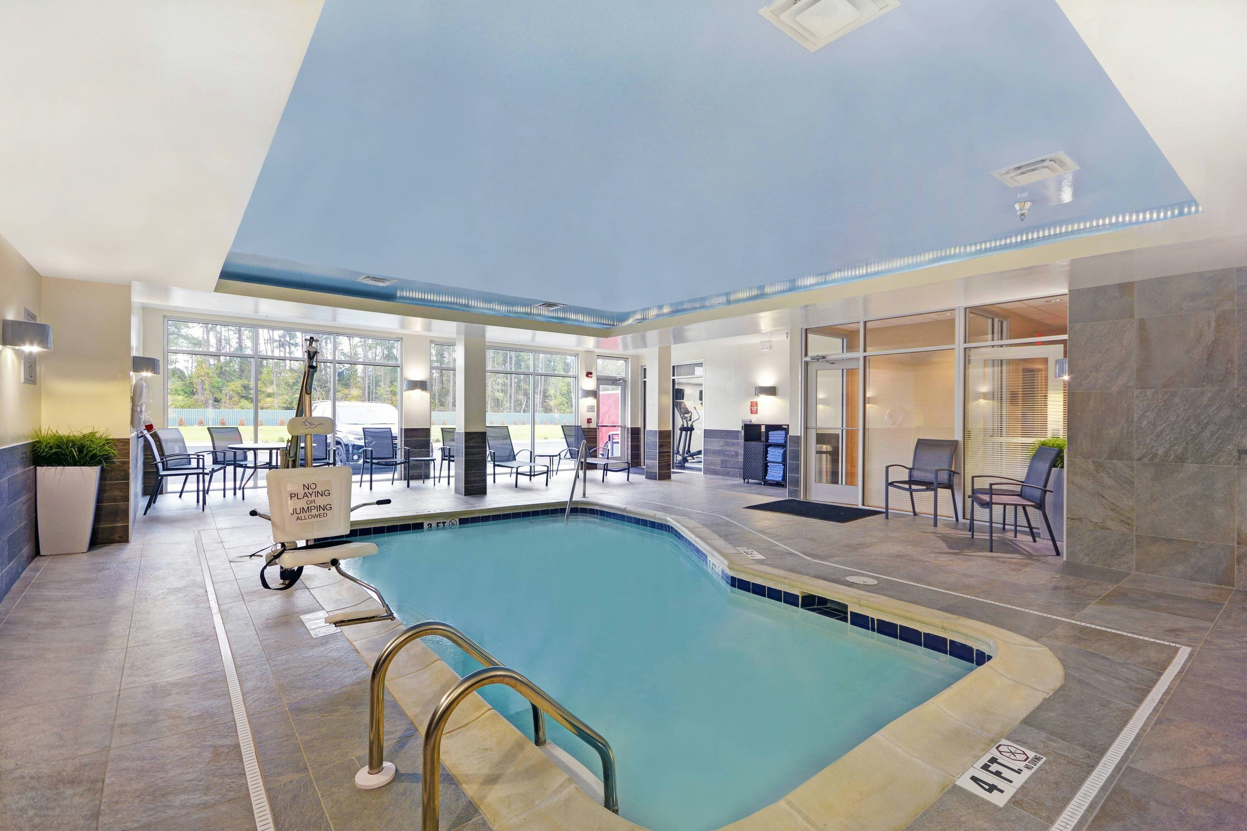 Fairfield Inn & Suites By Marriott Savannah Sw/Richmond Hill 24/53