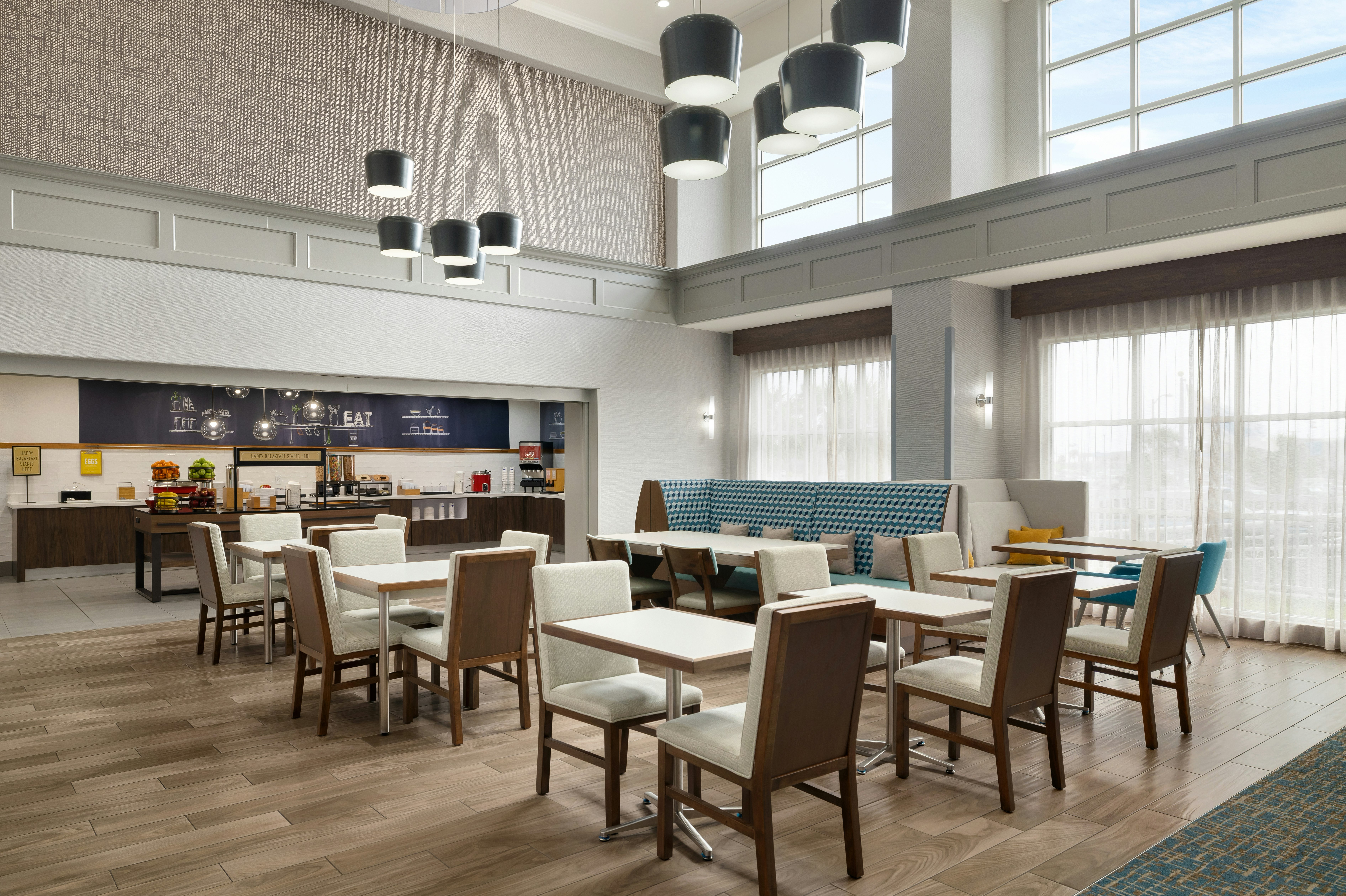 Hampton Inn Suites Galveston 53/68