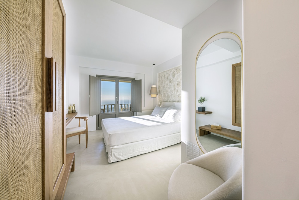 Eolia Luxury Villas 48/50