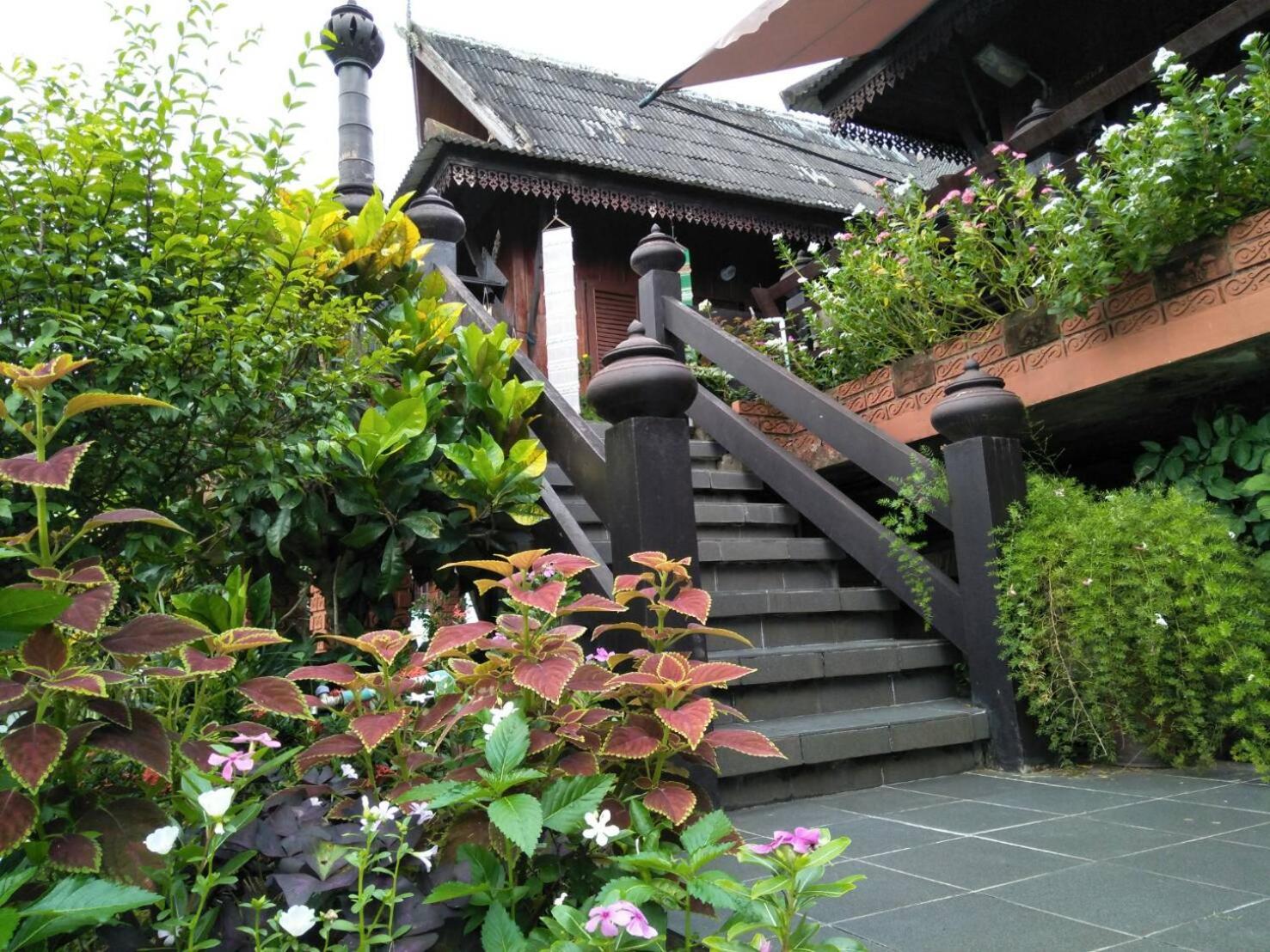 Oui Kaew Homestay 37/44