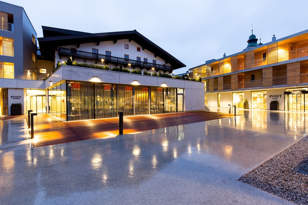 HOTEL POST 3/36