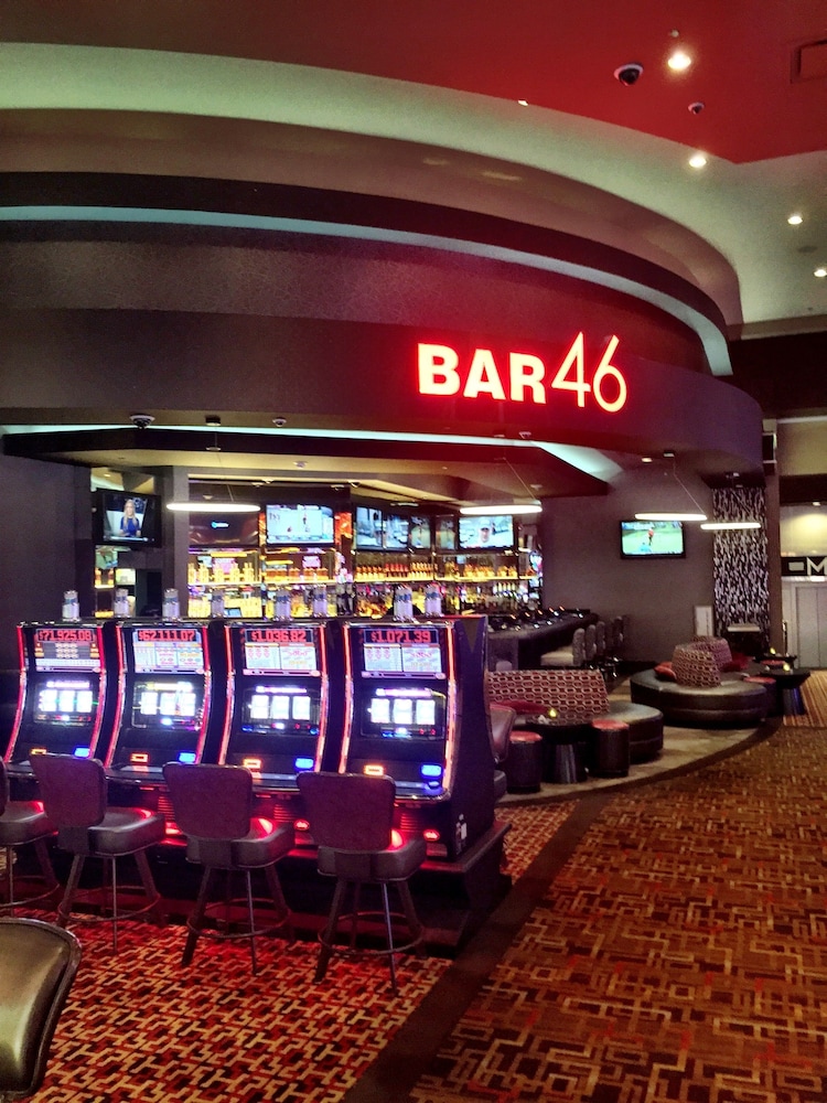 Golden Nugget Biloxi 28/32