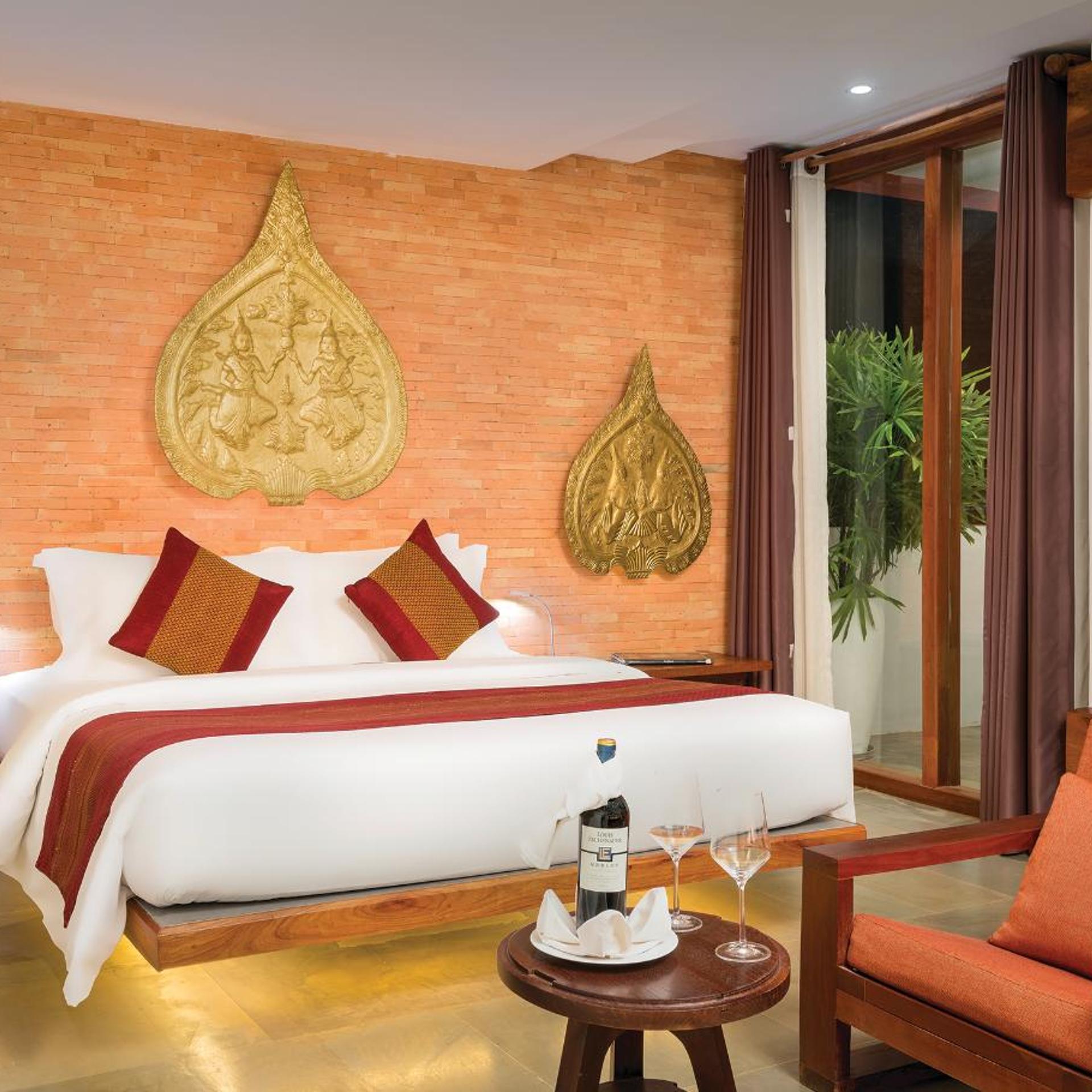 Royal, Spa, Suite