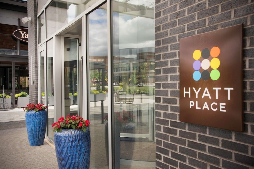 Hyatt Place Cleveland Westlake Crocker Park 11/66