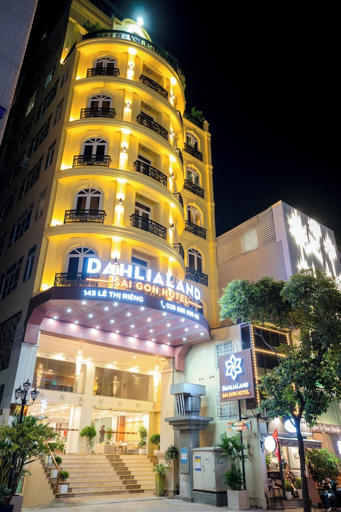 Dahlialand Saigon Hotel 1/42