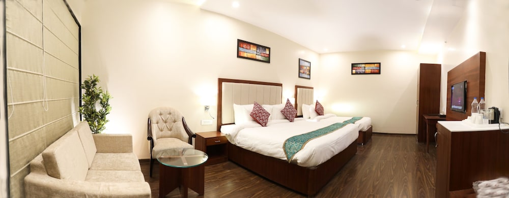 Hotel Tridev 36/47