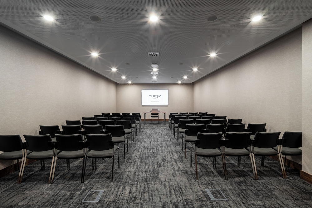 Turim Oporto Hotel 32/37