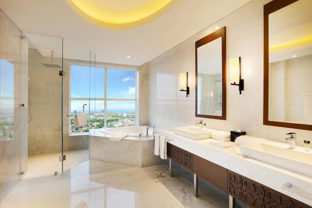 Four Points By Sheraton Makassar 16/47