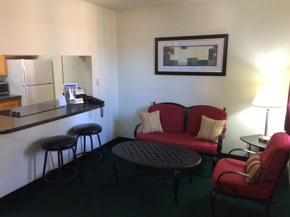 Travel Inn 11/24