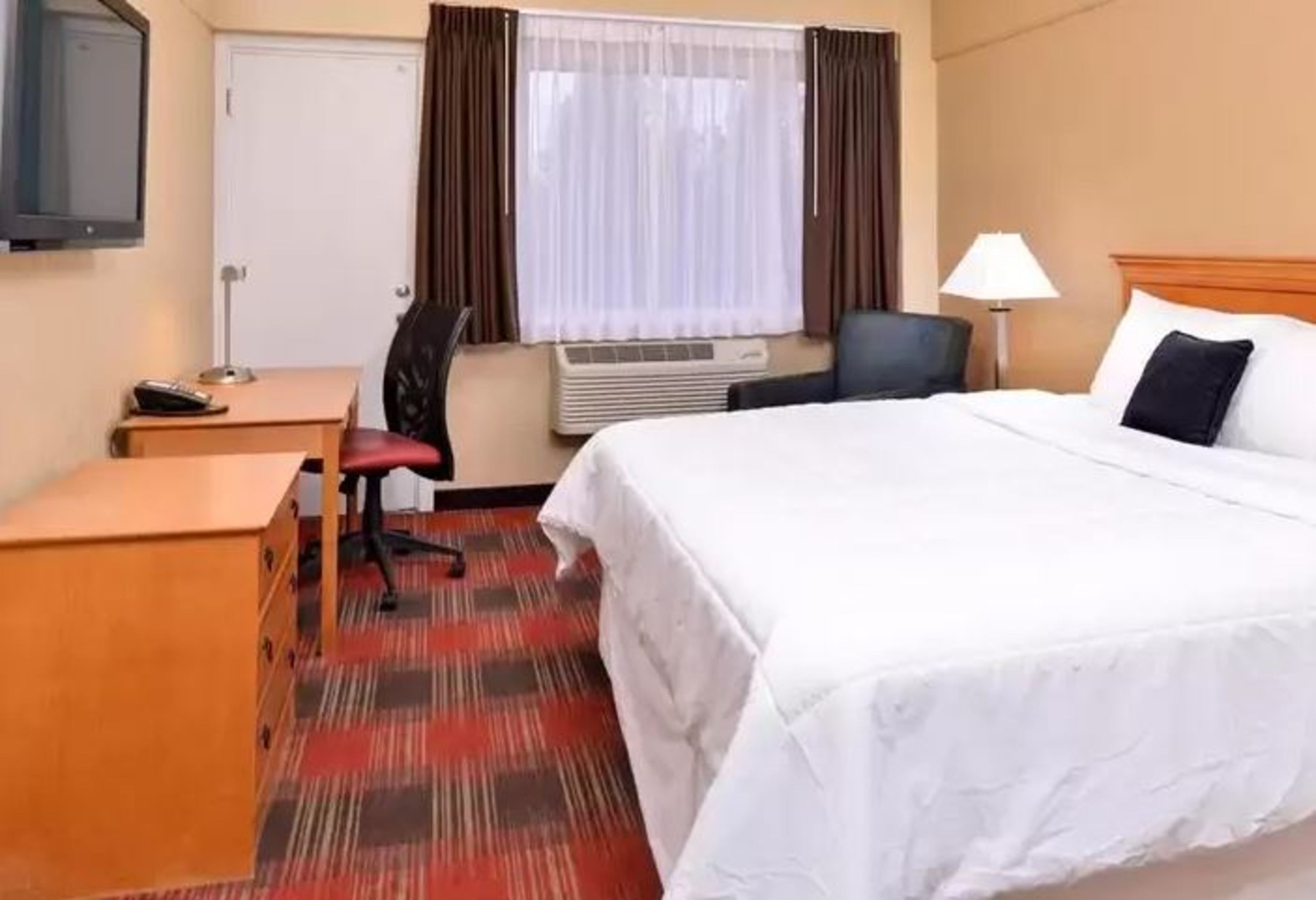 Quality Inn and Suites Airport Spokane 5/19