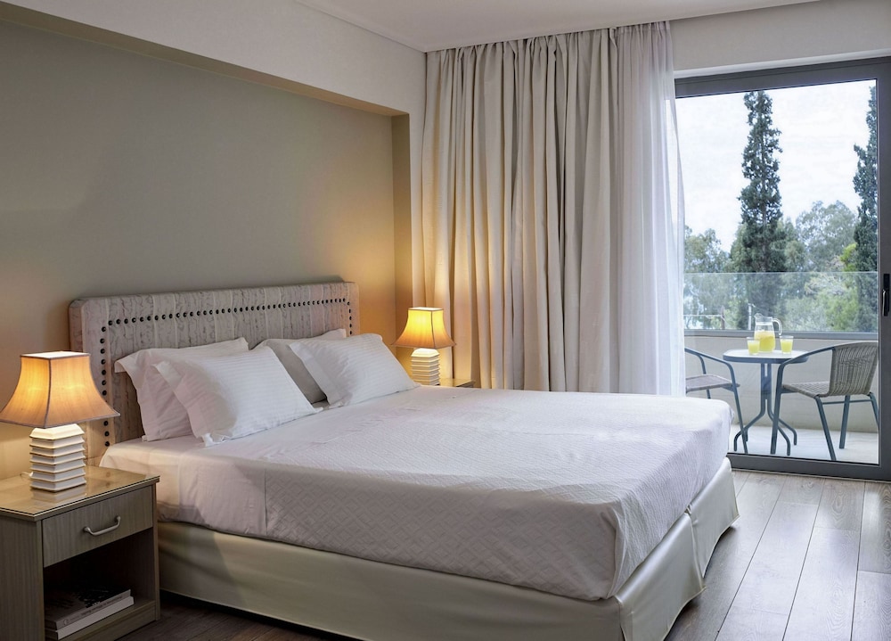 2 BEDROOMS, JUNIOR SUITE