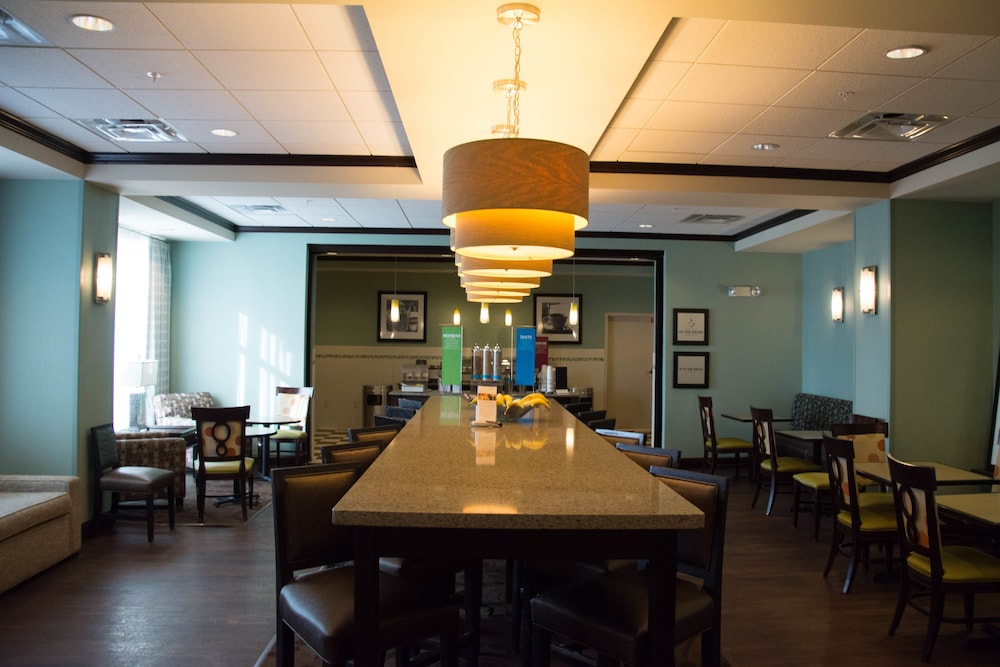 Hampton Inn Minneapolis Shakopee 26/33