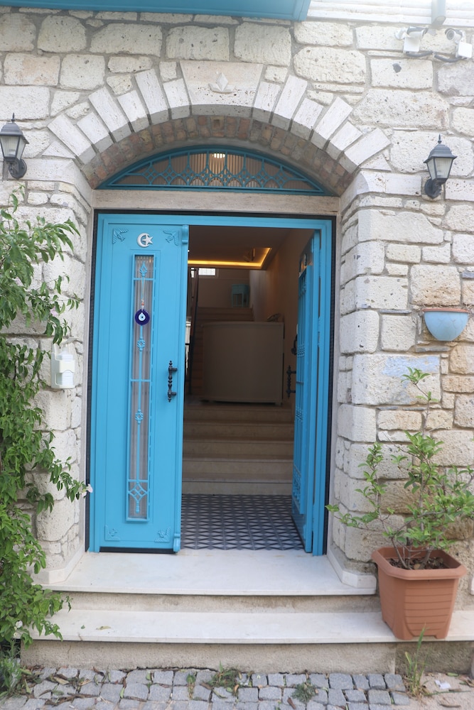 Mavi Konak Otel Alacati 8/49