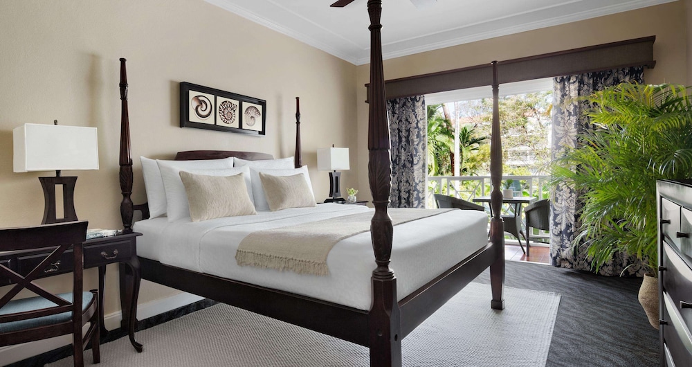 1 Bedroom, Riviera, Grove, Premium, King Bed, Garden View
