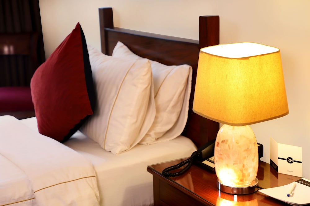 The Residency Hotel 15/43