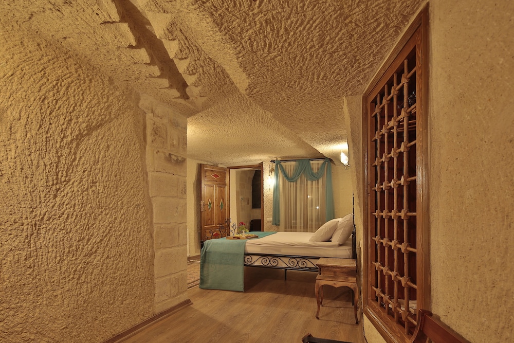 Jacob's Cave Suites 71/100