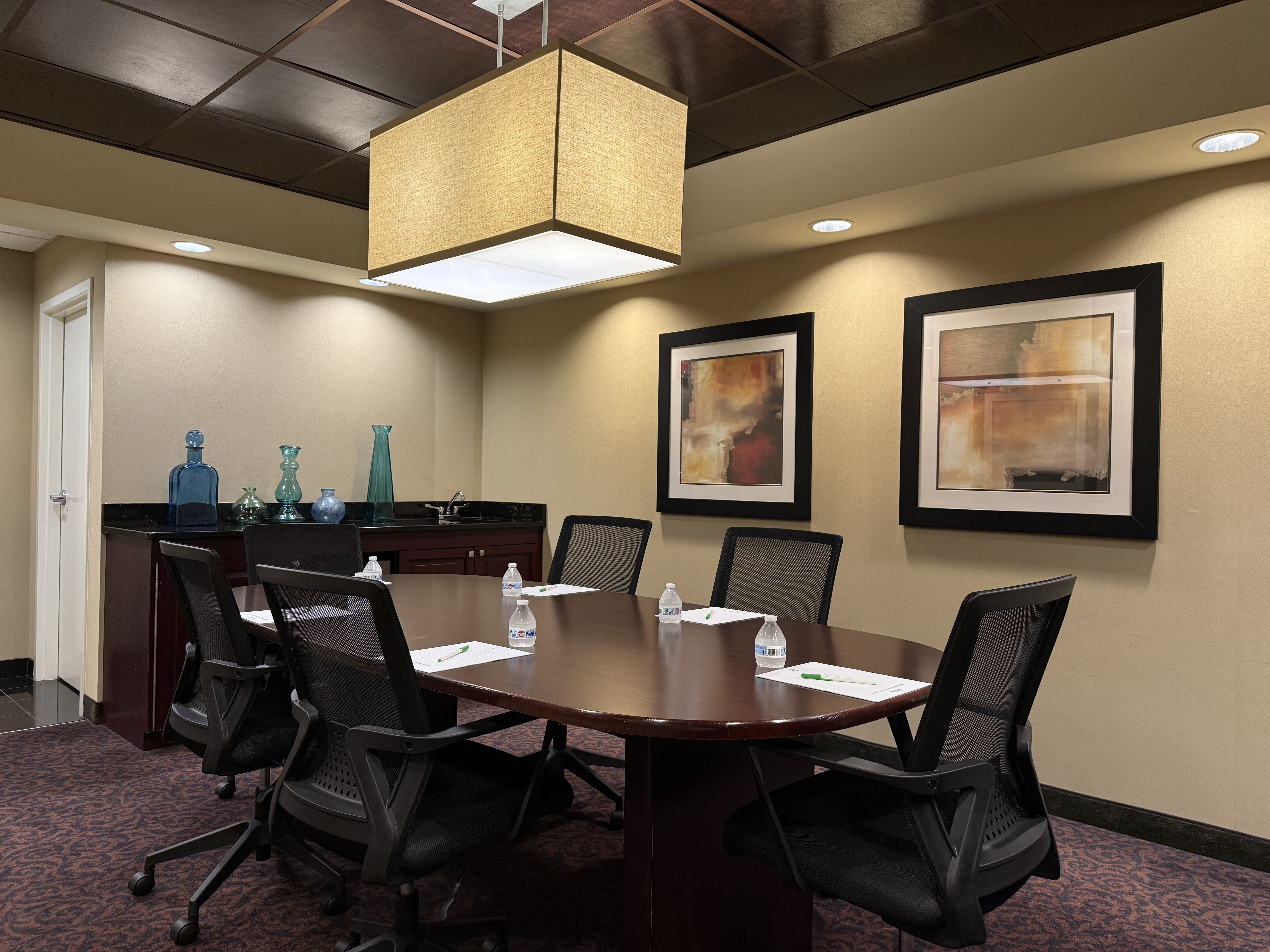 Holiday Inn South Plainfield-Piscataway 47/50