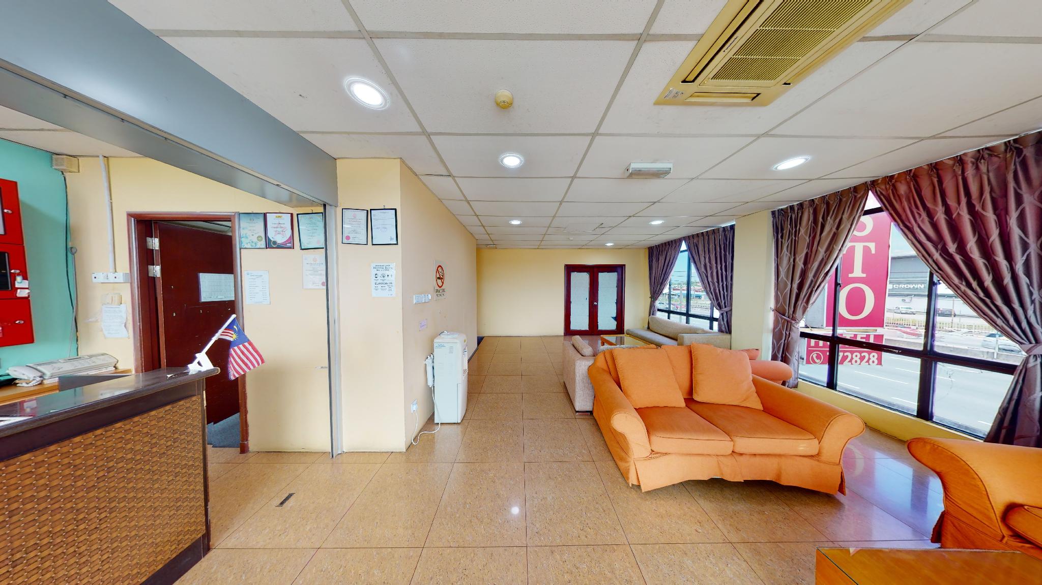 Aristo Hotel At Putatan 48/56