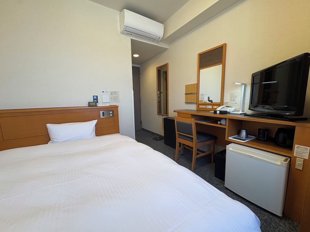 Hotel Route-Inn Niihama 24/63