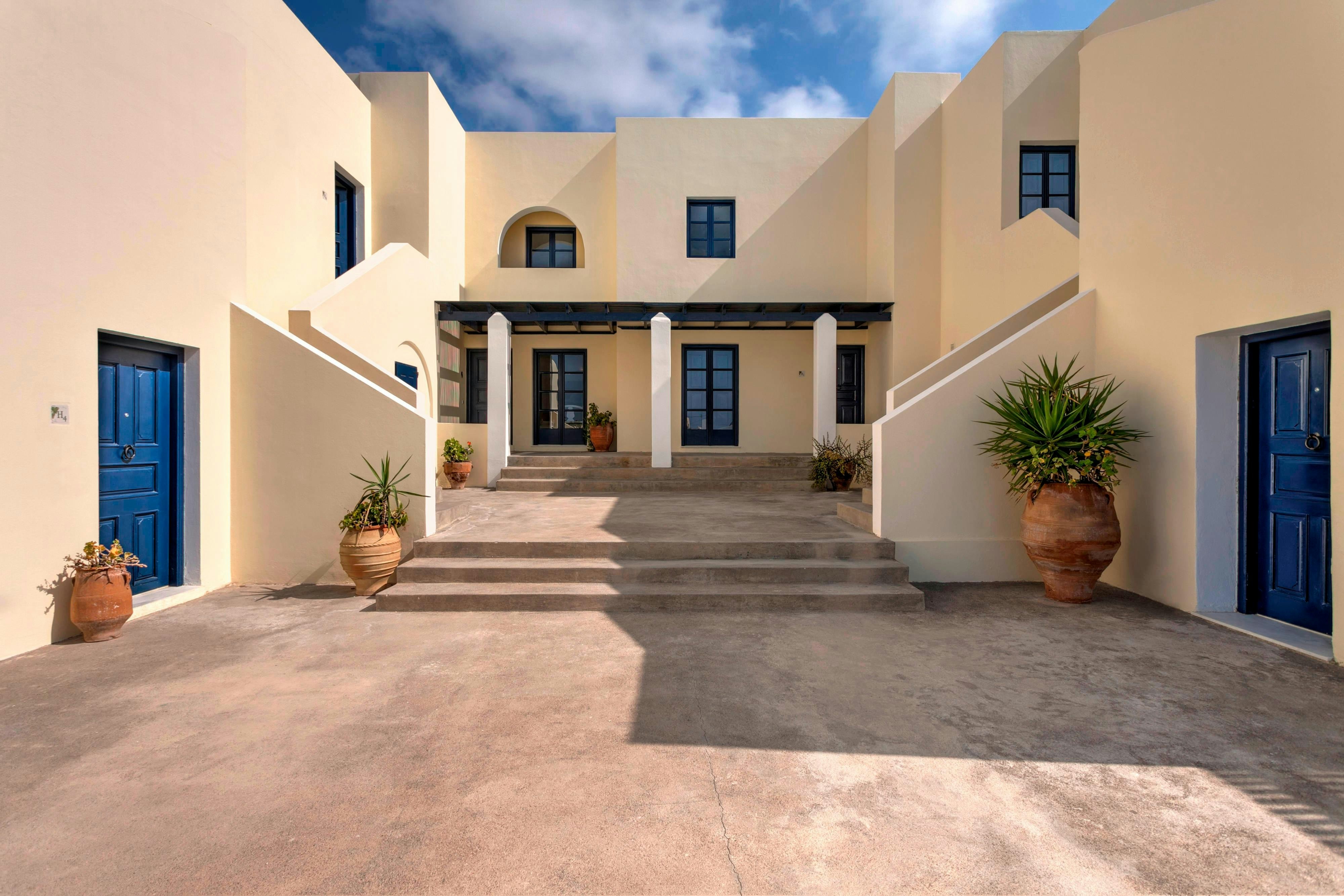 Vedema A Luxury Collection Resort Santorini 11/15