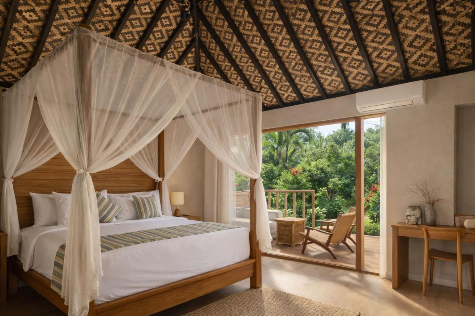 Sea, Deluxe, Suite, Twin Beds