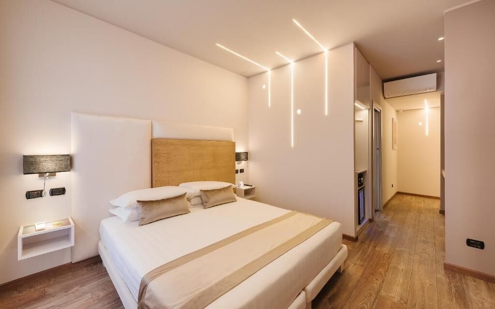 Etruska Luxury Trastevere 25/56