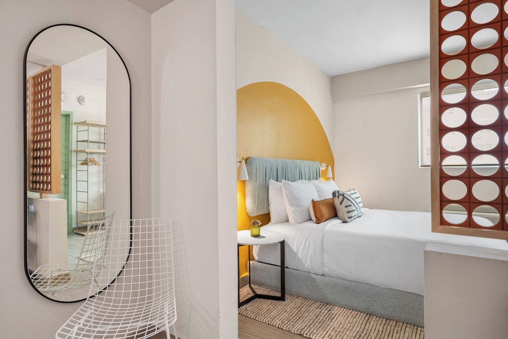 HiBird- Apartment and Suites Hotel 49/50