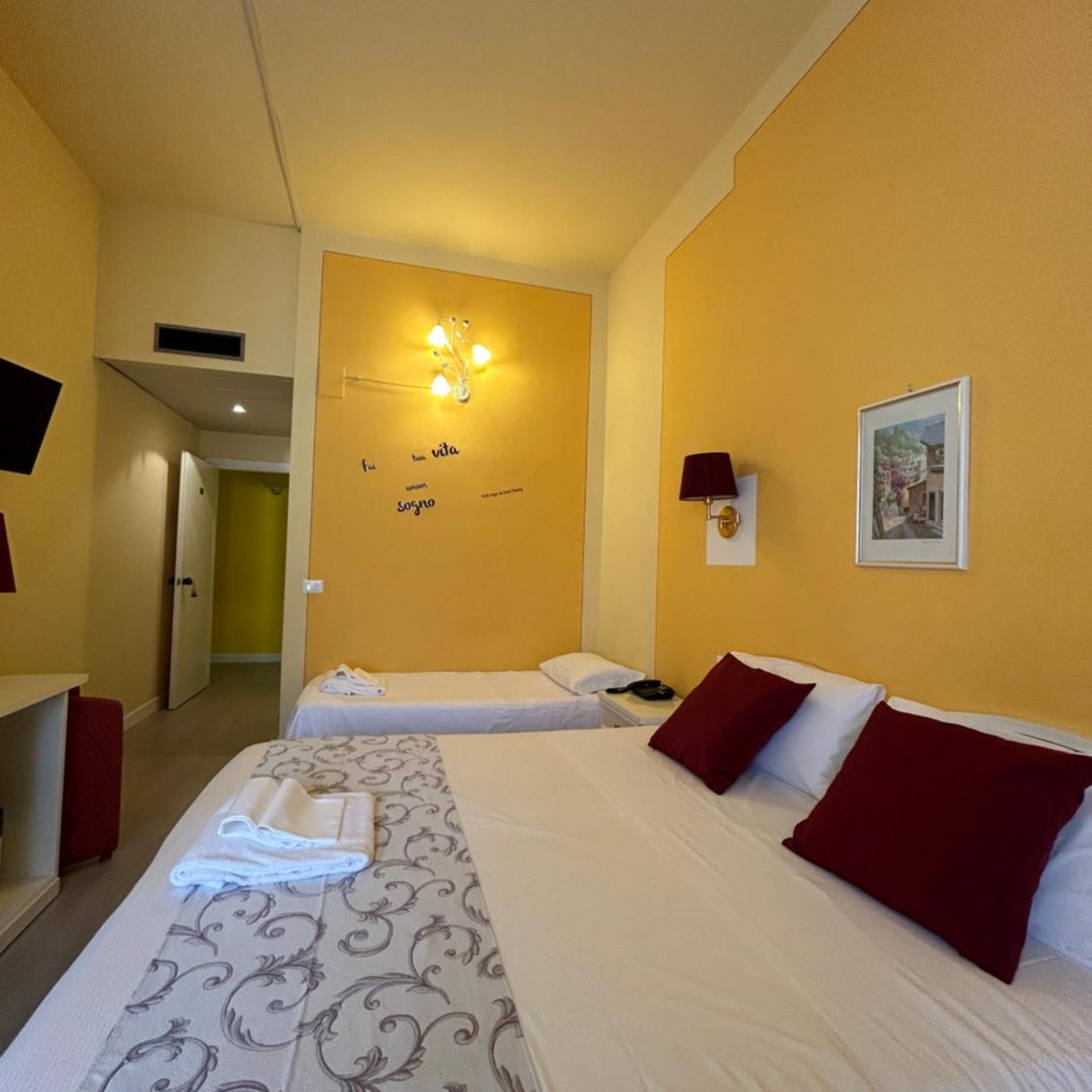 HOTEL DUCA DELLA CORGNA 15/51