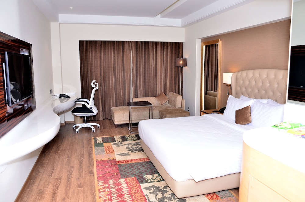 Golden Galaxy Hotels & Resorts 21/50