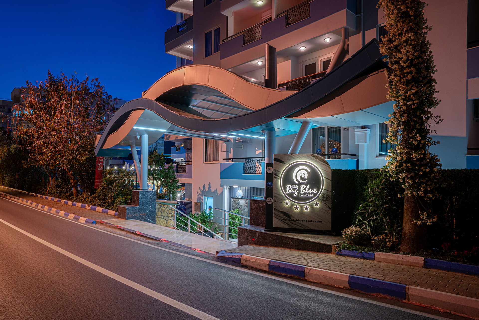 Club Big Blue Suite Hotel 4/50