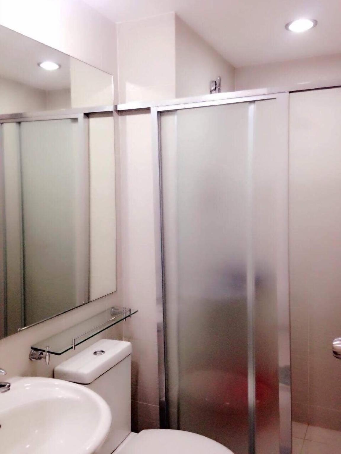 Azure Residences Condominium Daily Rental 13/13