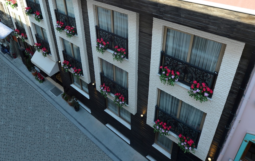 Aybar Hotel & Spa 39/39