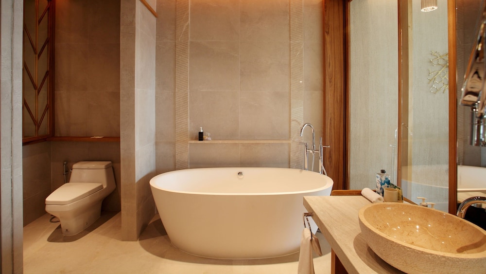 Sri Panwa Phuket Luxury Pool Villa Hotel 47/48