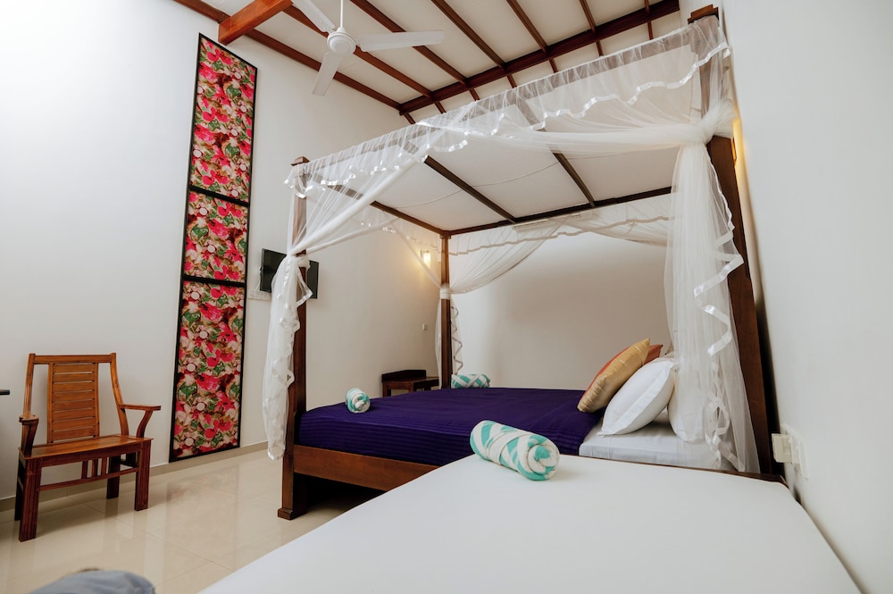 Prince Villa 13/39