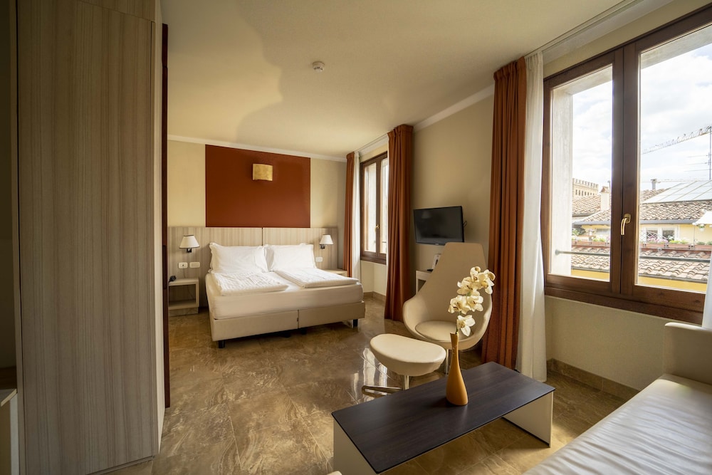Della Signoria Hotel 14/42