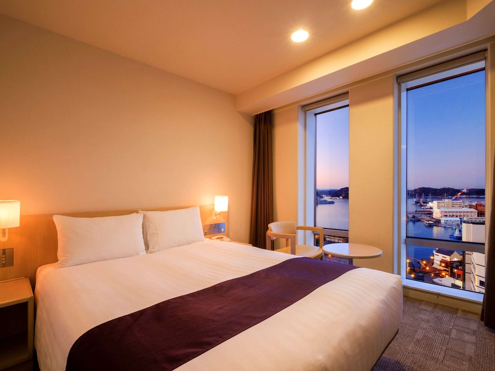 MERCURE YOKOSUKA 15/70