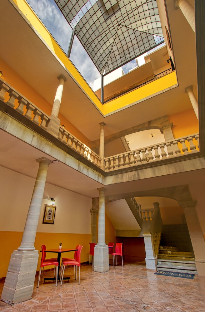 Hotel Plata Condesa 3/55