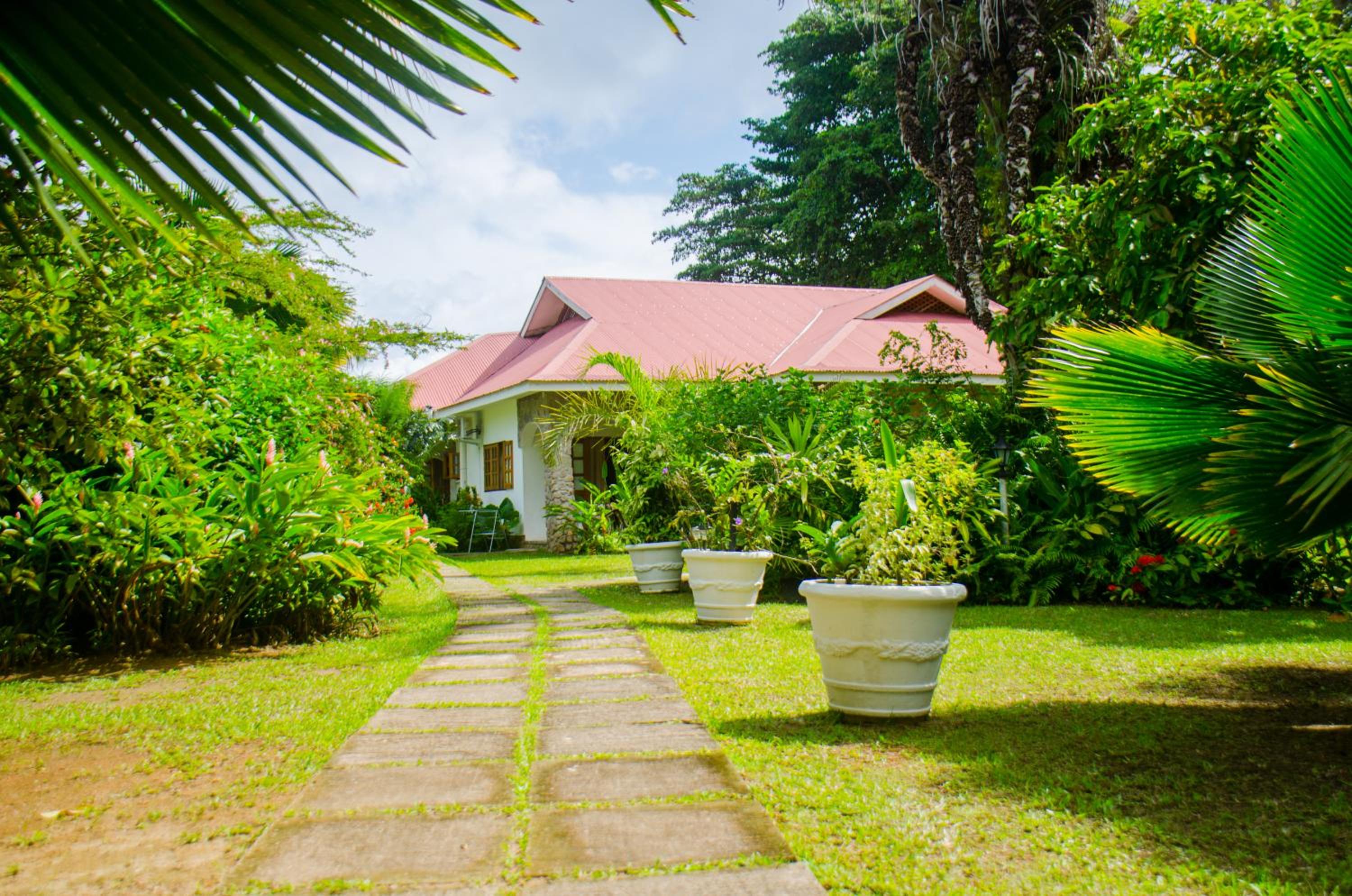 Villa Rafia Guesthouse 26/40