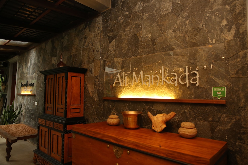 Nil Diya Mankada Safari Lodge 36/50