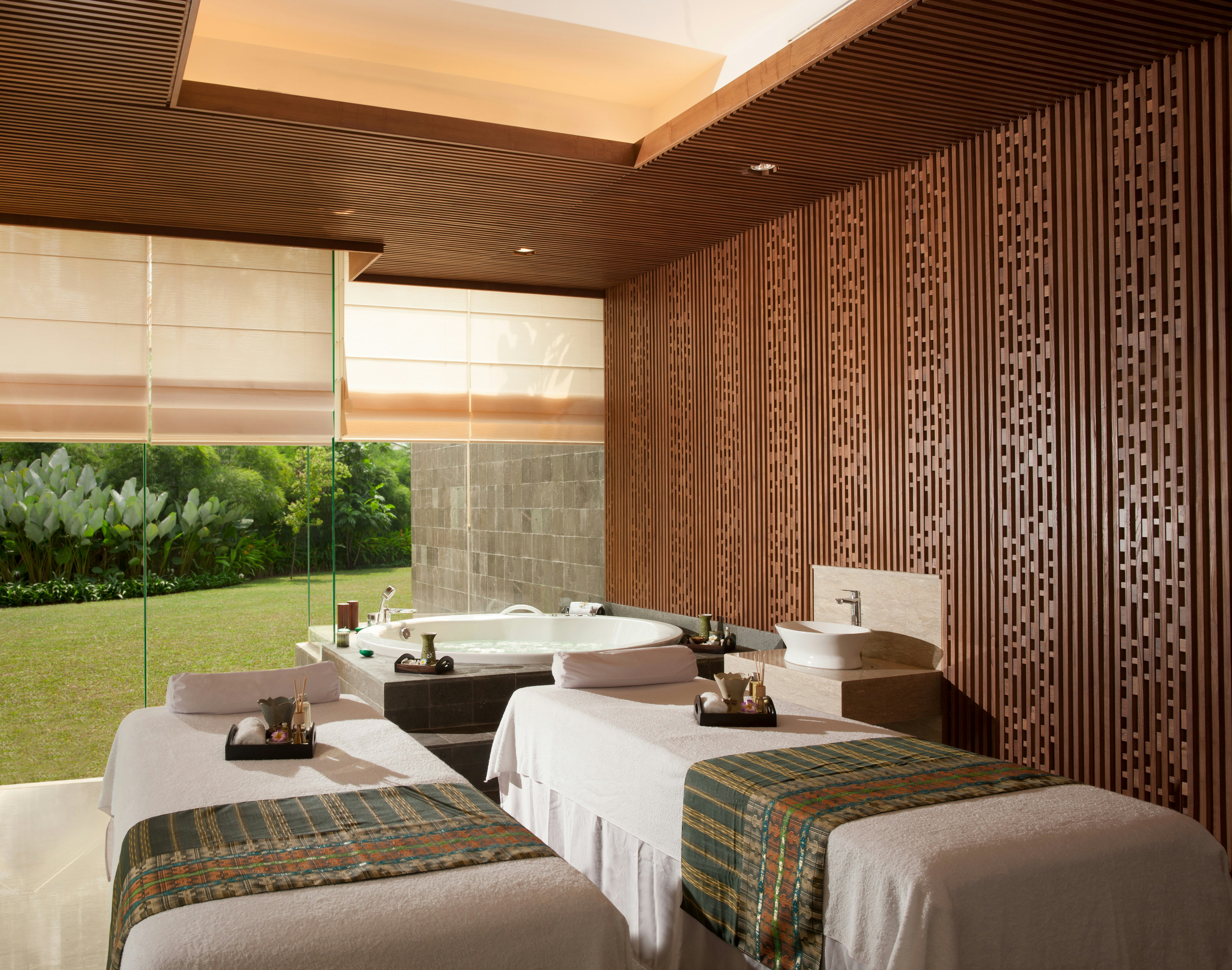 DoubleTree by Hilton Hotel Jakarta - Diponegoro 26/54