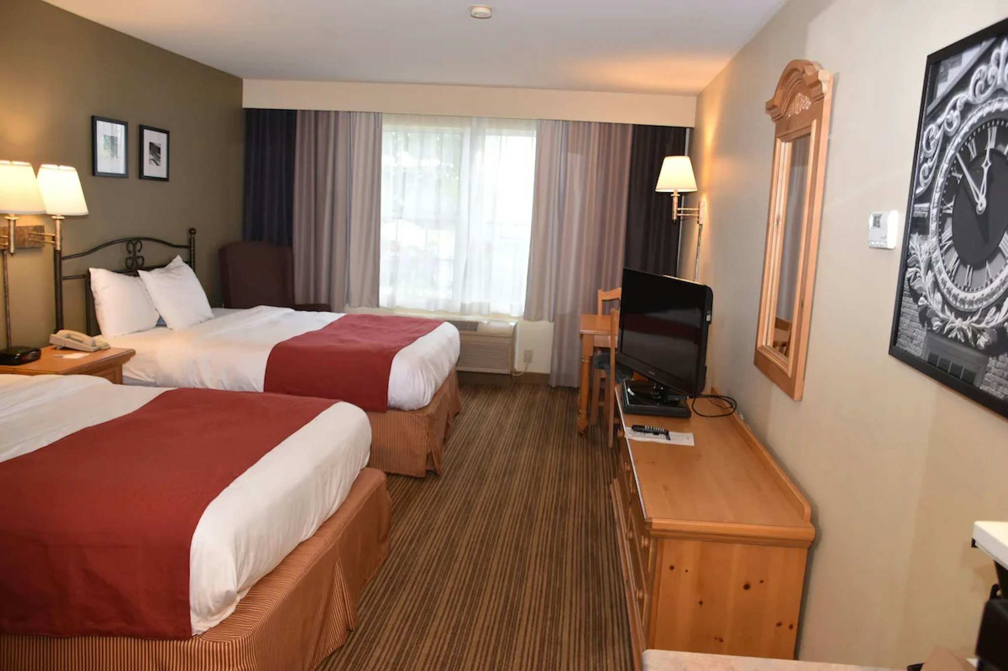 Port Wisconsin Inn and Suites 17/59